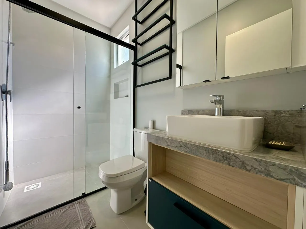 Imagem Apartamento com vista para o mar à venda com 115m2 por R$ 1.800.000,00