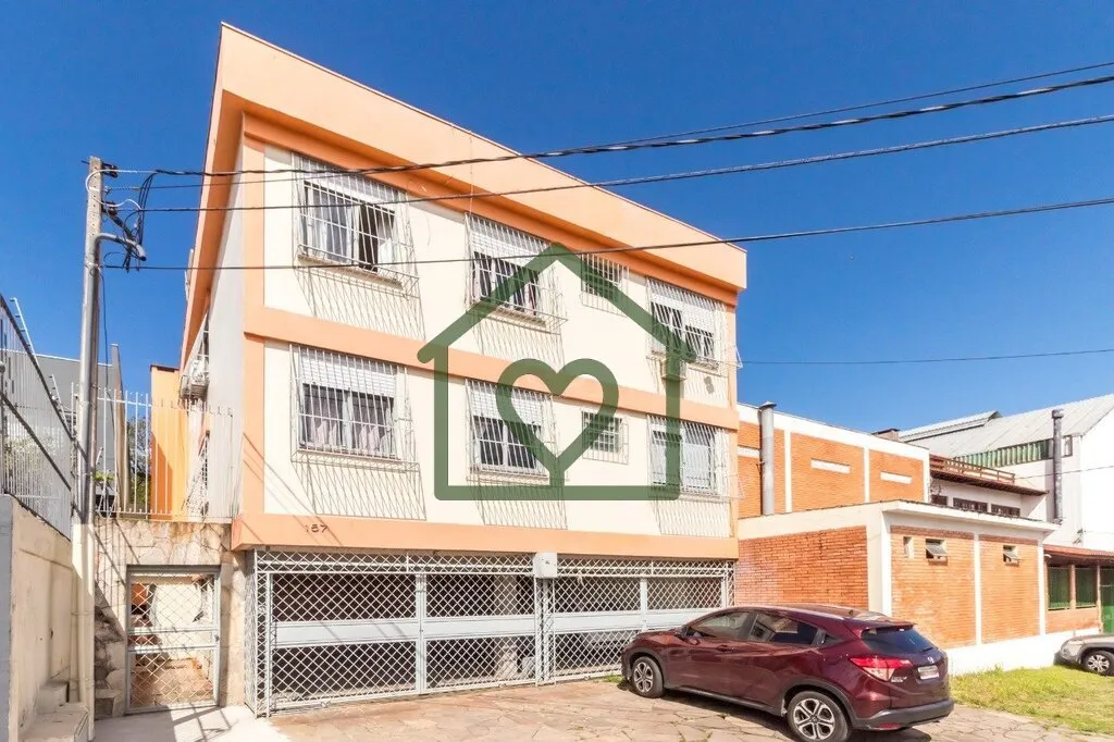 Apartamento localizado no bairro Bom Jesus, com 85 m² no 3º andar. Imóvel com 3 dormitórios, sal...