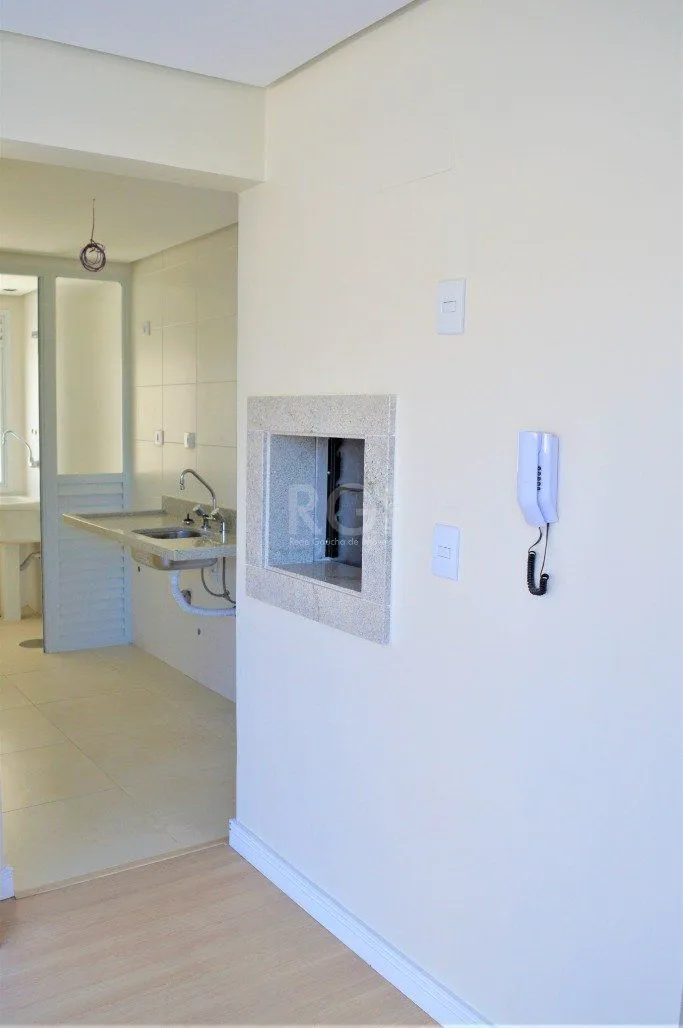 Imagem Excelente apartamento 2 dormitórios com garden e duas vagas no Bom Fim