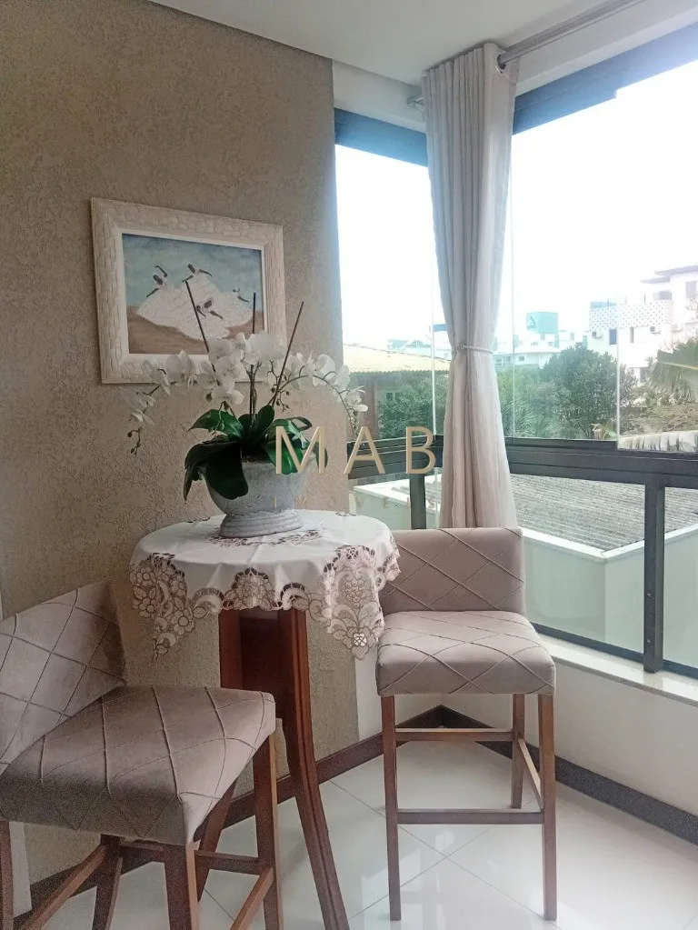 Imagem Apartamento à venda em Florianópolis-SC, Ingleses do Rio Vermelho: 2 quartos, 1 suíte, 1 sala, 2 banheiros, 1 vaga de garagem, 78m². Aproveite!