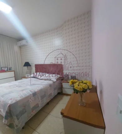 Imagem Apartamento 3 quartos na quadra do mar em Praia da Costa ( Suspensa )