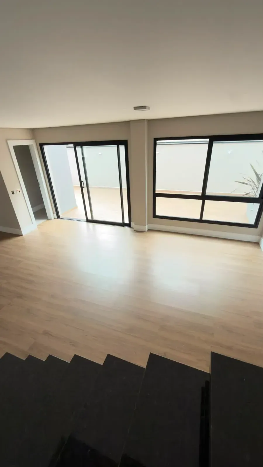 Imagem Casa de Condomínio com 3 Quartos à Venda, 150 m² em Santo Inácio - Curitiba