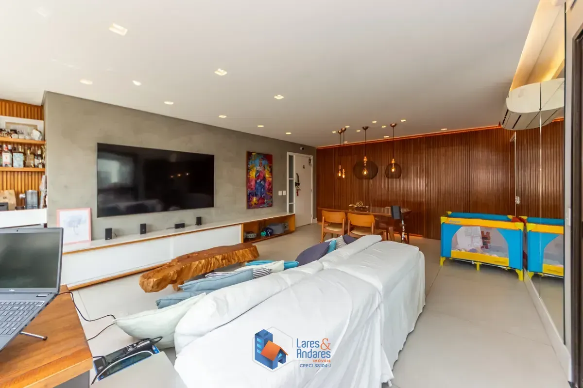 Imagem Apartamento para venda em Moema com 4 quartos, sendo 3 suítes, 162m²