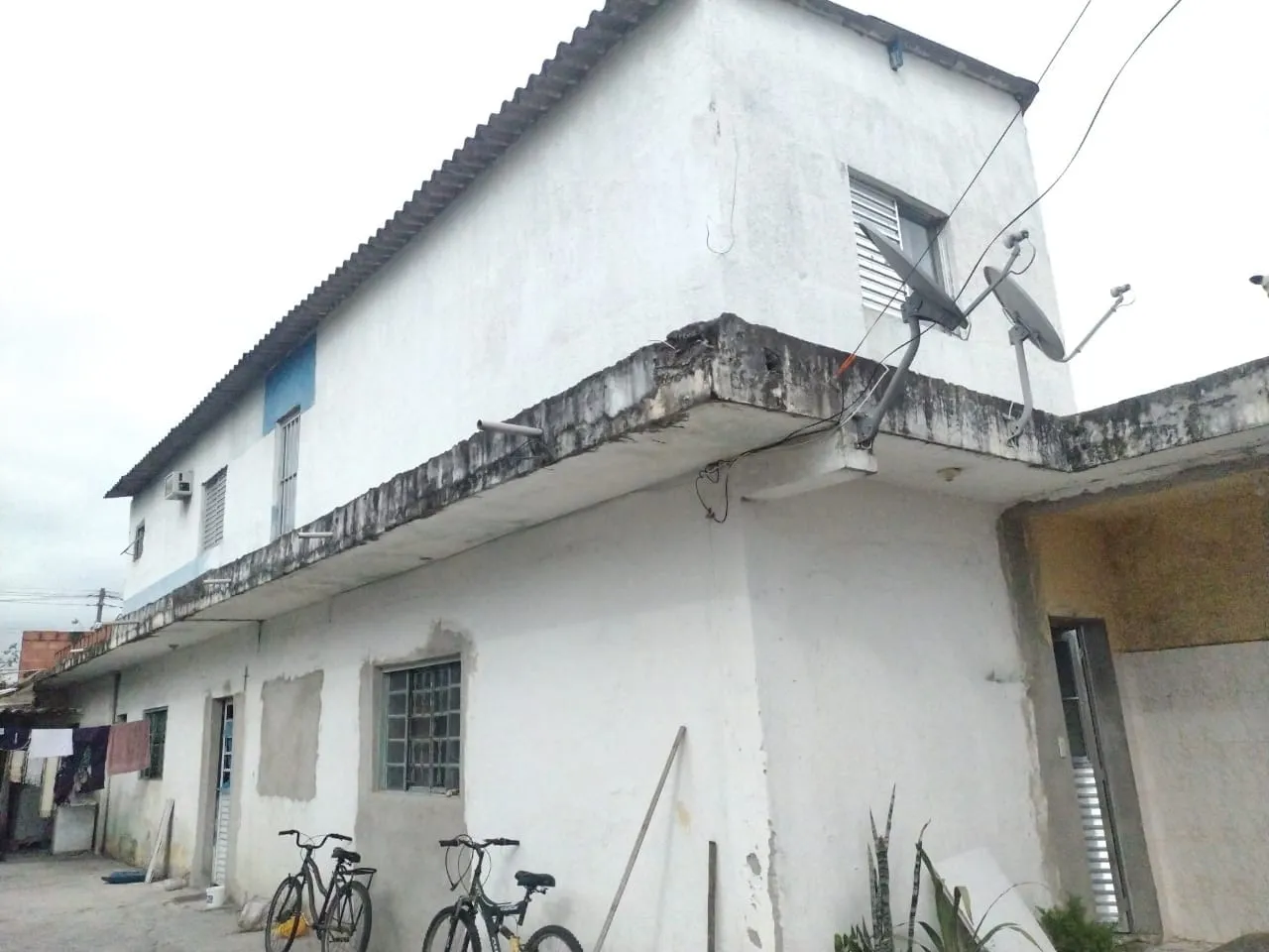 Foto do imóvel Casa à venda 3 Quartos, 1 Suite, 2 Vagas, 264M², Mantiqueira, Pindamonhangaba - SP