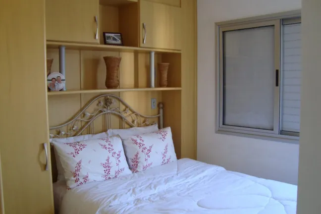 Imagem Apartamento com 2 Quartos à Venda, 50 m² em Vila Carmosina - São Paulo