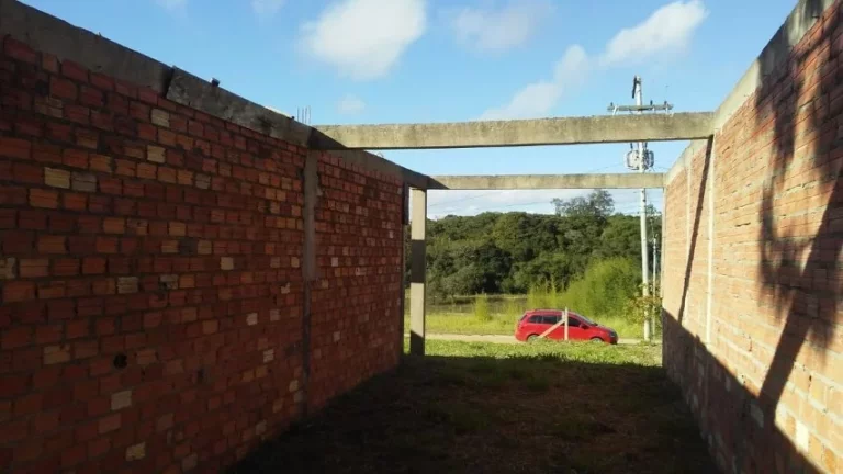 Imagem Sítio com obra inacabada 150m², Cond Pomar da Estância II, Águas Claras
