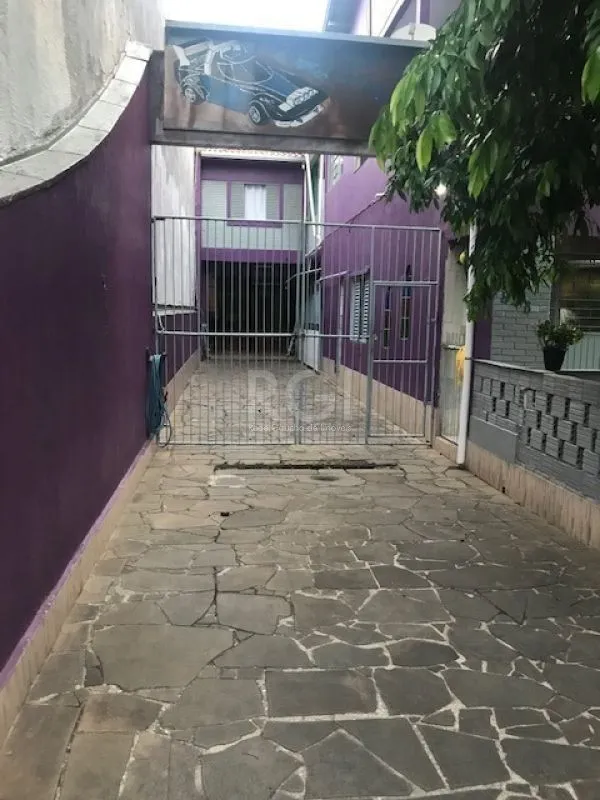 Imagem Casa para Venda - 476.53m², 6 dormitórios, 4 vagas - Niterói