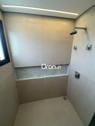 Imagem Sobrado à venda, 244 m² por R$ 2.150.000,00 - Jardins Porto - Senador Canedo/GO