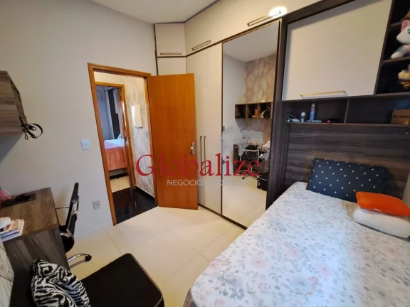 Imagem Casa em Villagio à venda com 2 suítes, triplex, 1 vaga, churrasqueira por R$850.000,00 na Aparecida em Santos