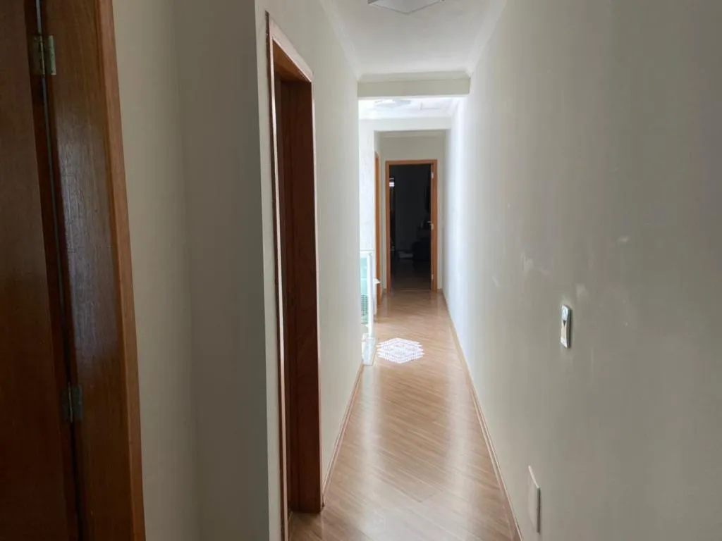 Imagem Sobrado de luxo com 4 quartos, 2 suítes e 4 vagas na Vila Alpina - Santo André-SP: Oportunidade única!