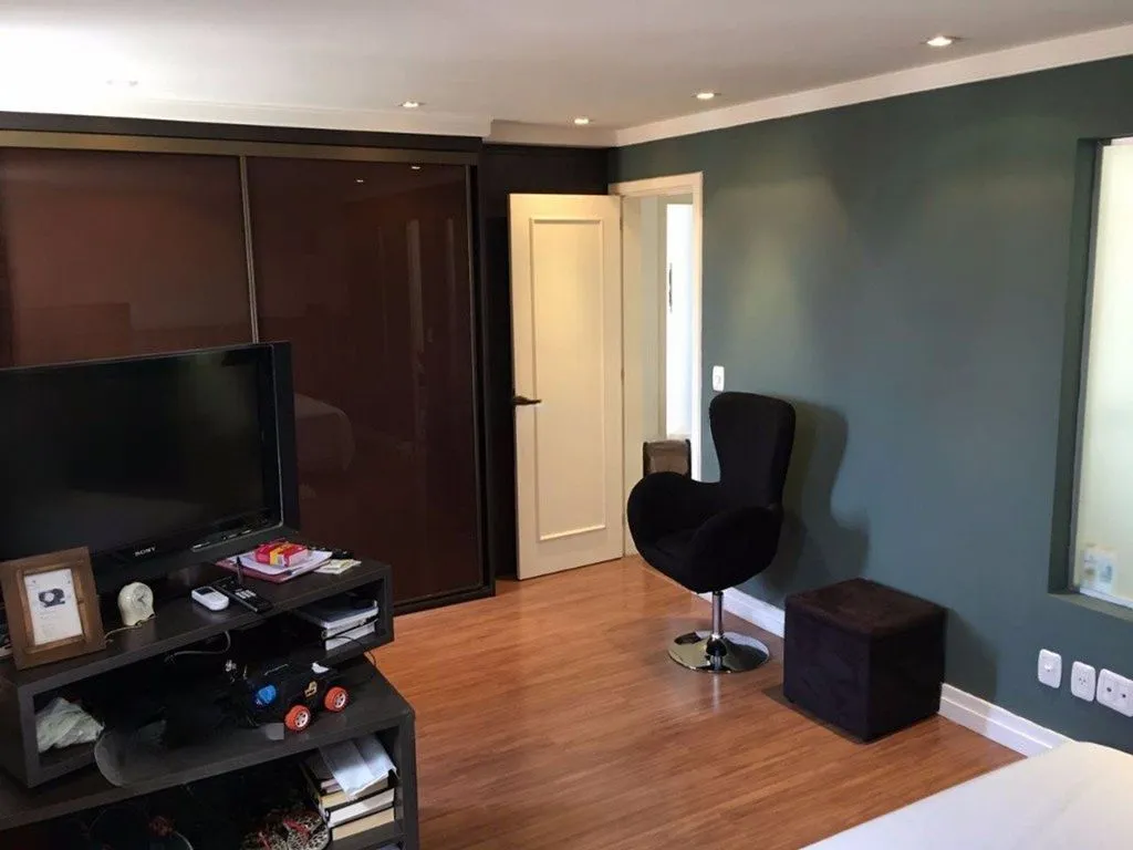 Imagem Apartamento de 3 dormitórios à venda no Bairro Jardim Sabará - Porto Alegre