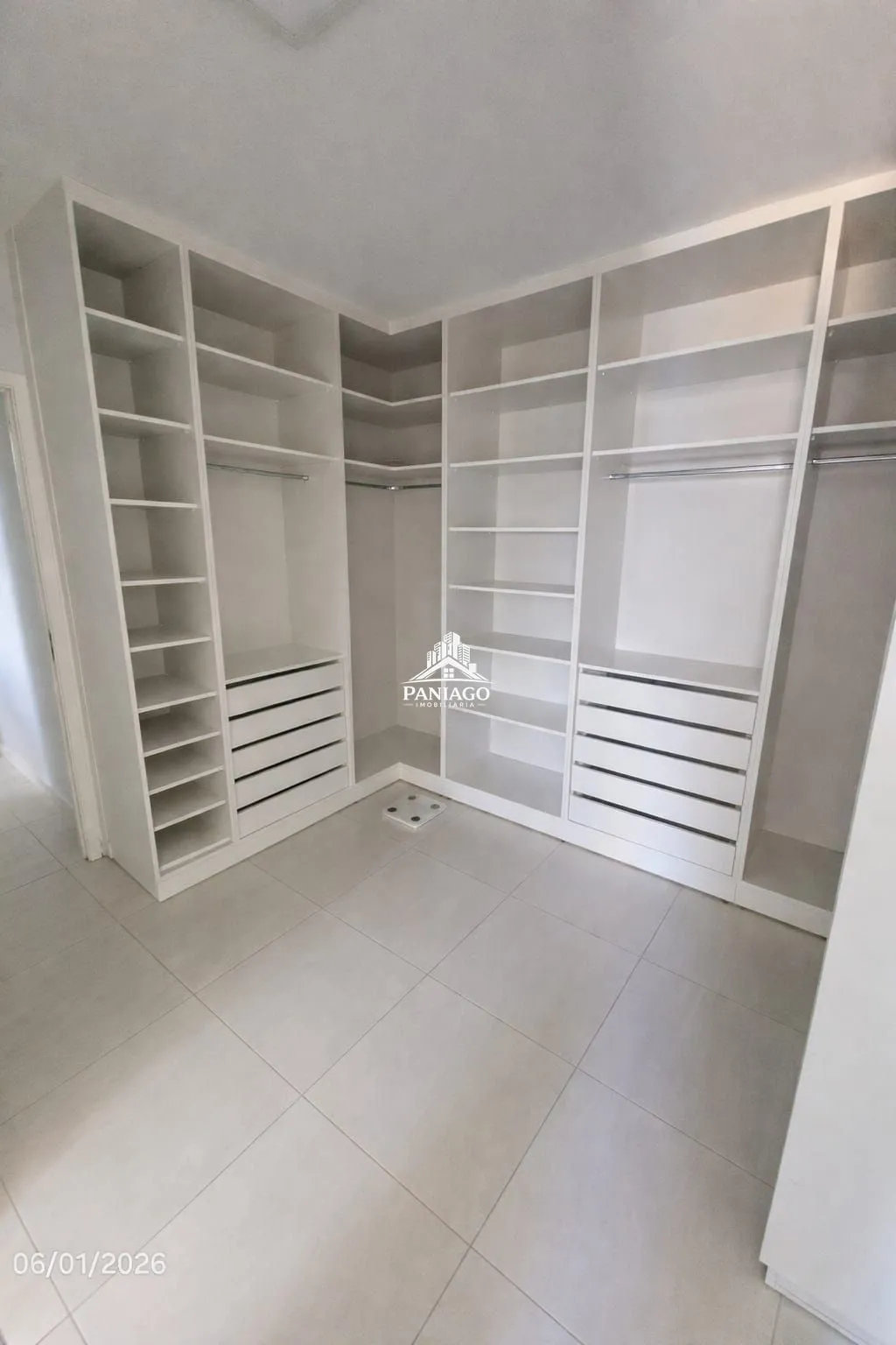 Imagem Apartamento Completo à Venda em Excelente Localização em Cuiabá - Golden Green r
