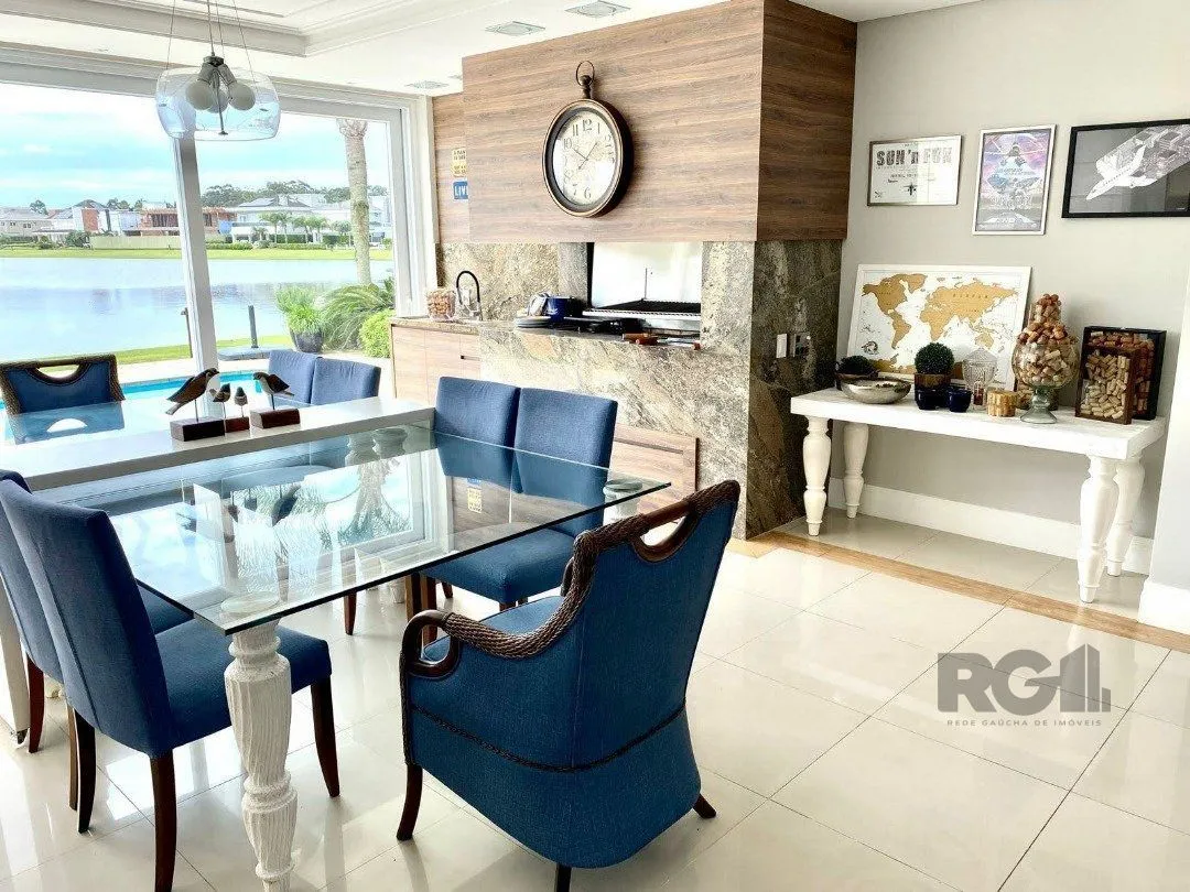 Imagem Casa de Condomínio em Atlântida