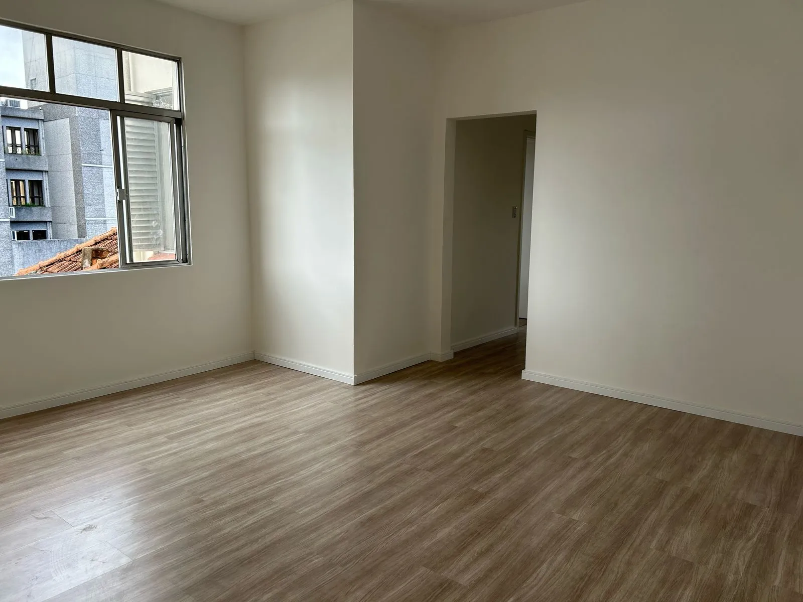Imagem Excelente apartamento 3 dormitórios no Petrópolis