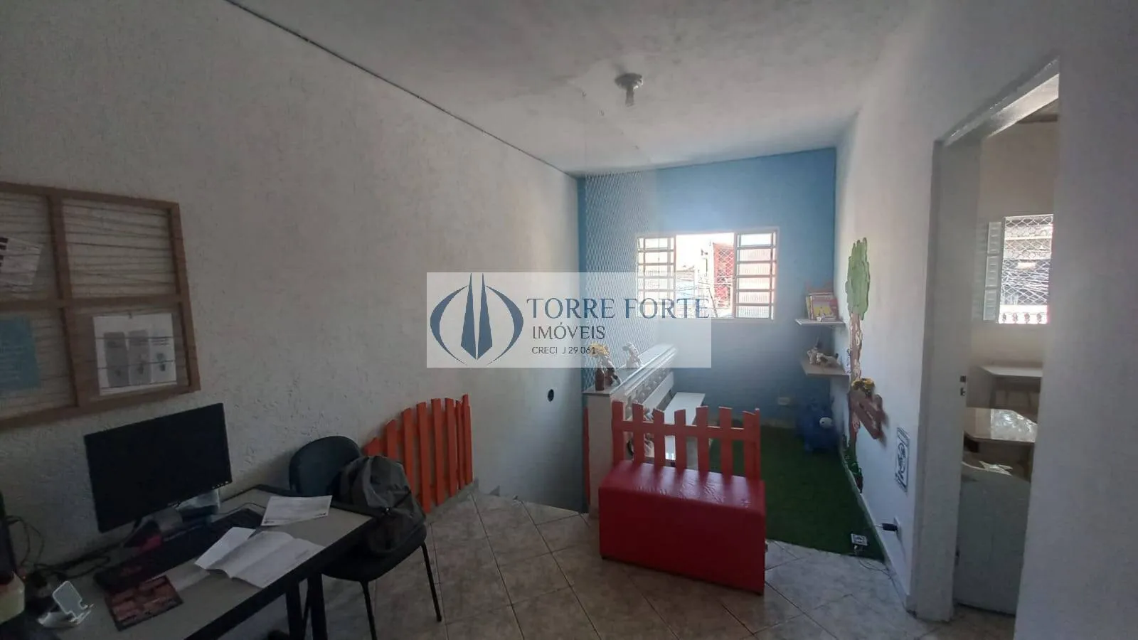 Imagem Casa assobradada com salão em baixo no Jardim Vila Formosa