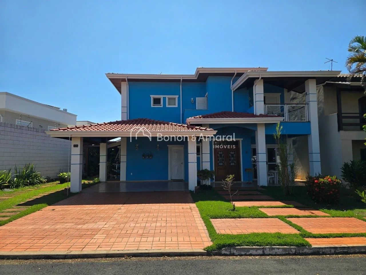 Imagem Casa Sobrado com 4 quartos ( sendo 2 suítes), no Condomínio Okinawa, Paulínia