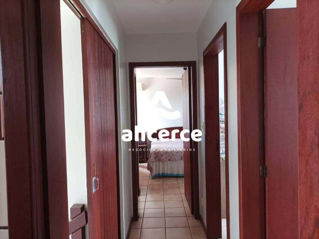 Imagem Casa à venda l 4 quartos, 1 suíte l 286m² l Tapera - Florianópolis/SC