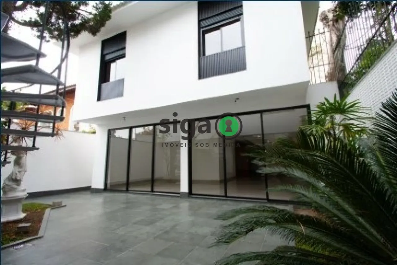 Imagem Sobrado com 3 Quartos e 3 vagas à Venda, 360 m² - Granja Julieta
