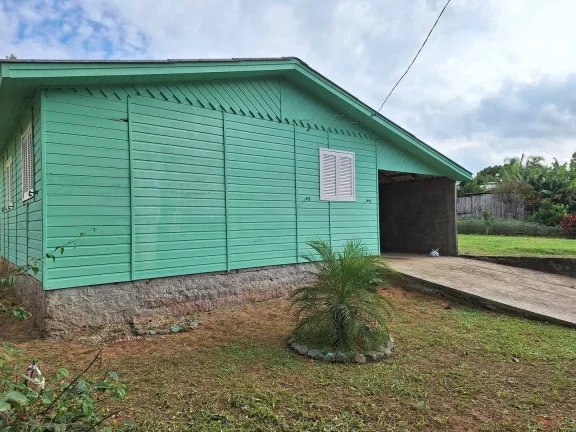 Imagem Localizado próximo a RS040, Casa com 63m², Garagem, Águas Claras, Viamão