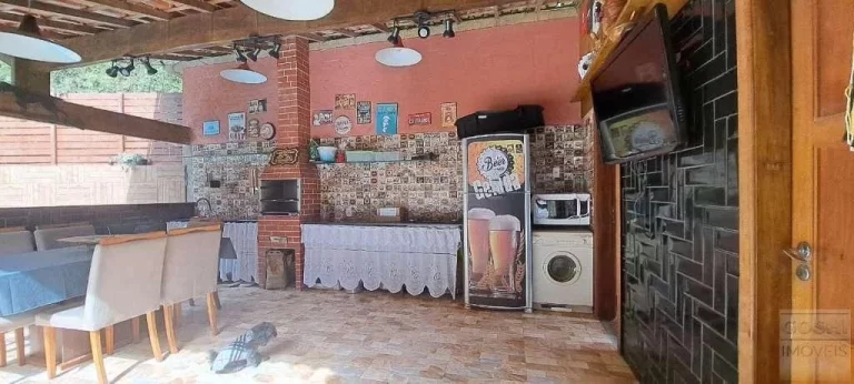Imagem Casa para Venda em Teresópolis, Araras, 5 dormitórios, 4 suítes, 2 banheiros, 5 vagas