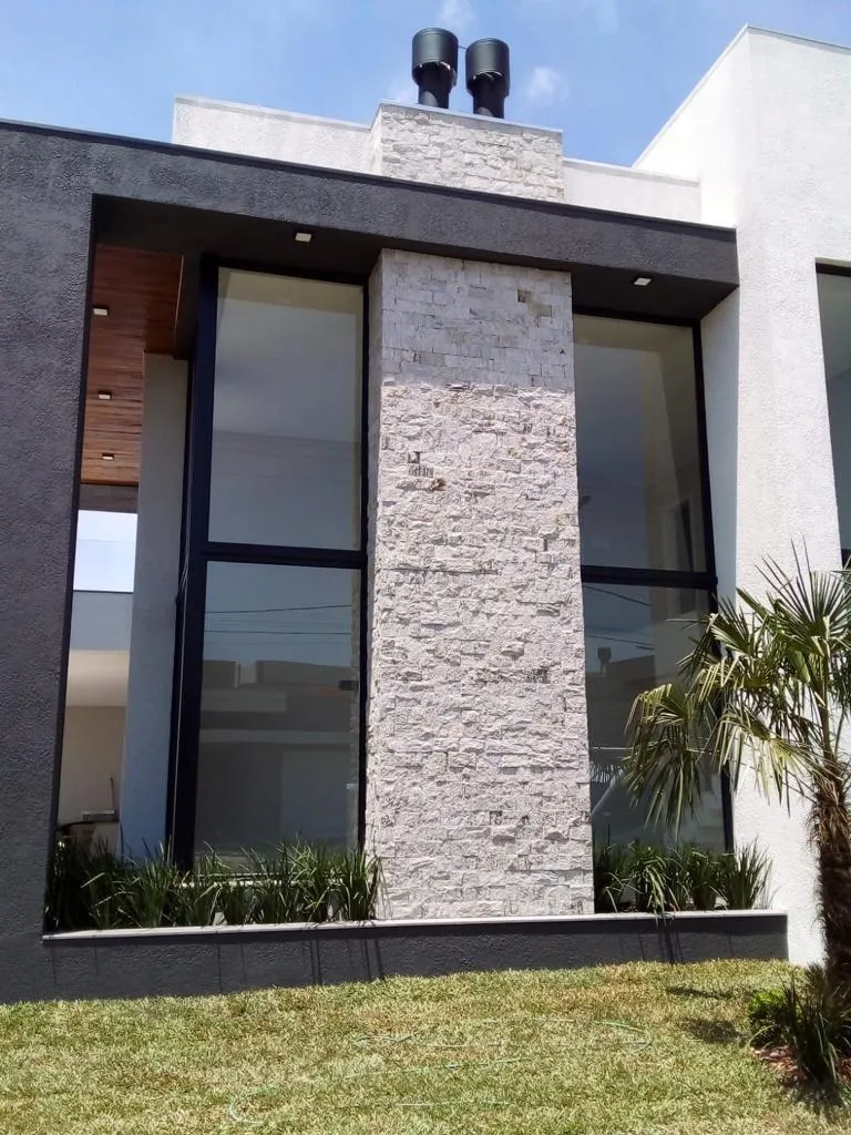 Imagem Casa em Condominio 4 Dormitórios - Bairro xangri-la