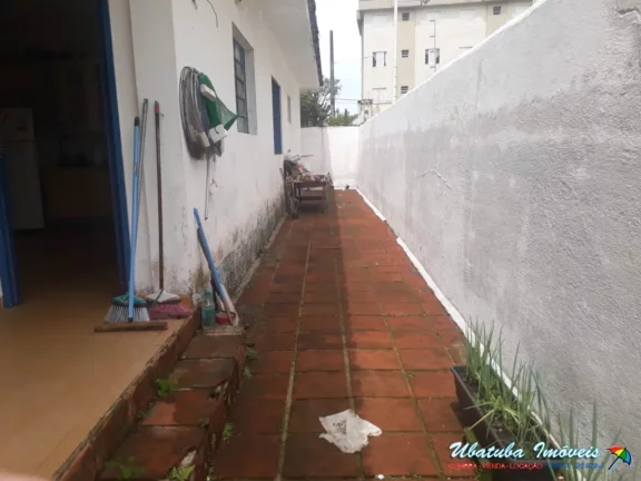 Imagem Casa com edícula no Perequê-açu