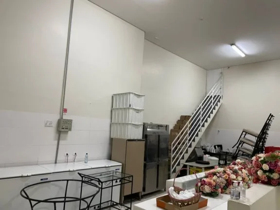 Imagem Vendo Prédio Comercial em Santo André, Campestre