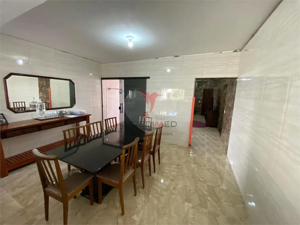 Imagem Casa de 2 quartos, 180m² no bairro Jardim Grajaú, em Lençóis Paulista