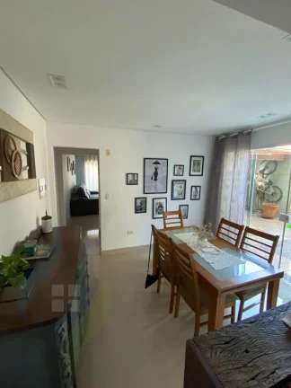Foto do imóvel Sobrado de 3 dormitórios, 3 banheiros, 2 vaga, com 148m² em Paulicéia, São Bernardo do Campo