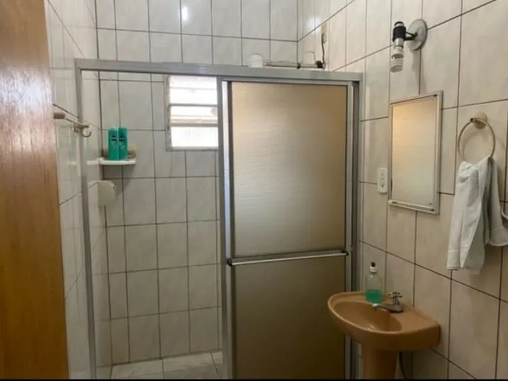 Imagem Casa à venda 3 Quartos, 1 Suite, 1 Vaga, 250M², Azeredo, Pindamonhangaba - SP