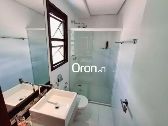 Imagem Sobrado à venda, 371 m² por R$ 3.800.000,00 - Residencial Aldeia do Vale - Goiânia/GO