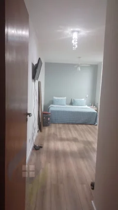 Imagem Casa de 3 dormitórios, 3 suítes, 5 banheiros, 2 vagas, de 175m² em Rudge Ramos, São Bernardo do Campo