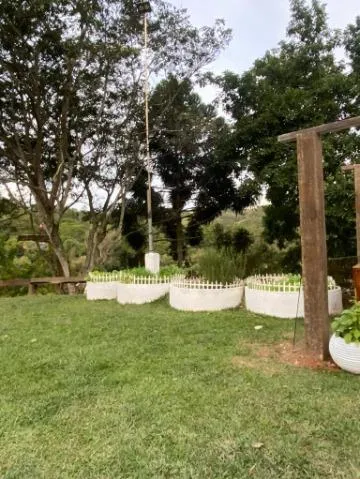 Imagem VENDA DE CHÁCARA NO ARALU EM SANTA ISABEL/SP, 3.750m² de terreno com casa principal, 2 piscinas, jacuzzi, edícula, espaço gourmet e horta CONSULTE-NOS