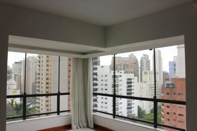 Imagem Apartamento com 3 Quartos para Alugar, 240 m² em Indianópolis - São Paulo