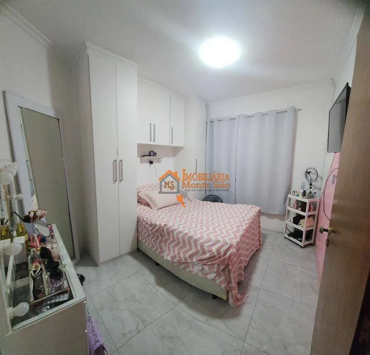 Imagem Sobrado com 5 dormitórios à venda, 300 m² por R$ 1.280.000,00 - Portão - Arujá/SP