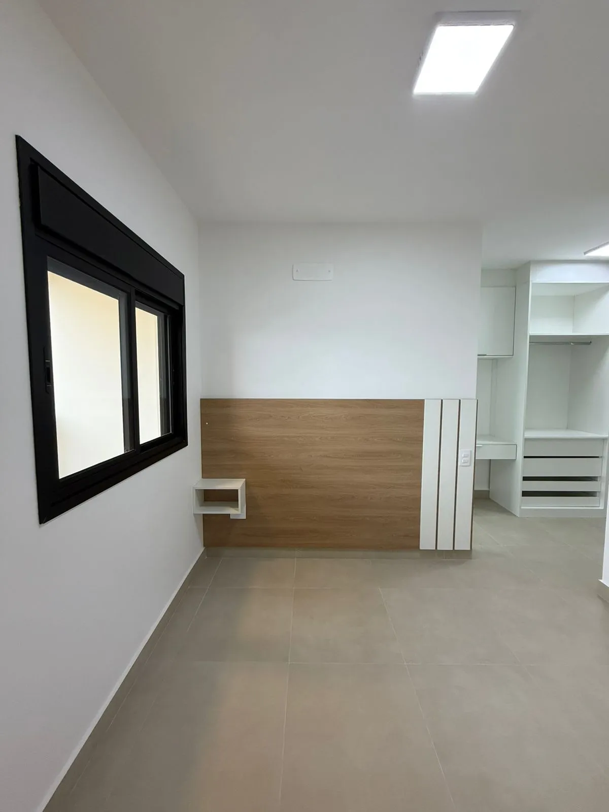 Imagem Apartamentos para locaçao com Piscina e 1 quartos, 47 m² - Mandarim Campolim Parque Campolim