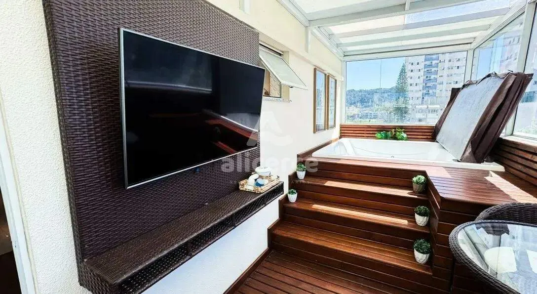 Imagem Apartamento Garden à venda com 3 quartos 2 suítes, 132,46m² em Kobrasol São José