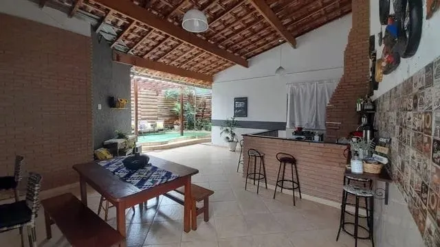 Imagem Casa à venda 3 Quartos, 1 Suite, 2 Vagas, 300M², Residencial Colinas, Taubaté - SP