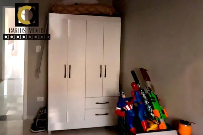 Imagem Sobrado Amplo c/ Área Gourmet - 3 Dorms e Suíte - Próx. à Praia