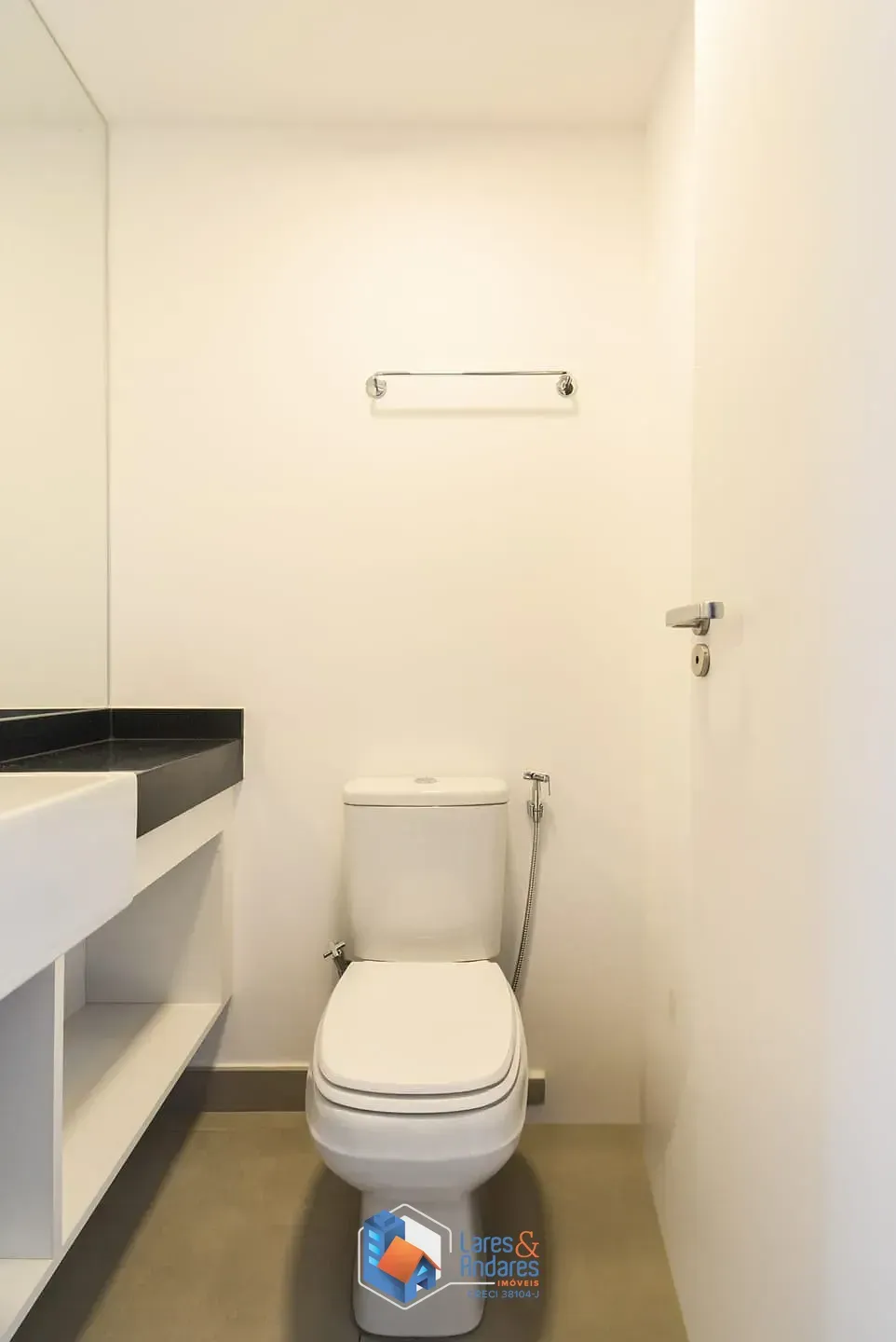 Imagem Studio para venda em Cerqueira César com 1 quarto, sendo 1 suíte, 24m²