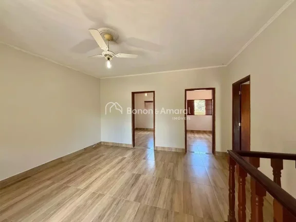 Imagem Casa disponível para locação no Jardim Santa Genebra II, com 180 m² em Campinas.
Imóvel de fren...