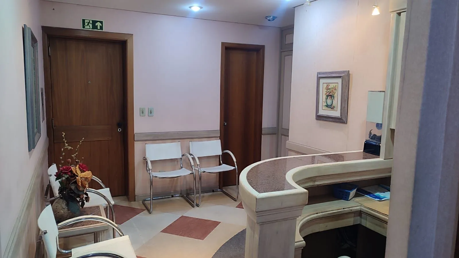 Imagem Conjunto comercial com 2 salas, prontas para atendimento, Moinhos de Vento