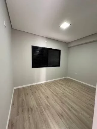 Imagem CASA DE CONDOMÍNIO- HORTO FLORESTAL VILLAGIO- 3 QUARTOS SENDO 1 SUÍTE