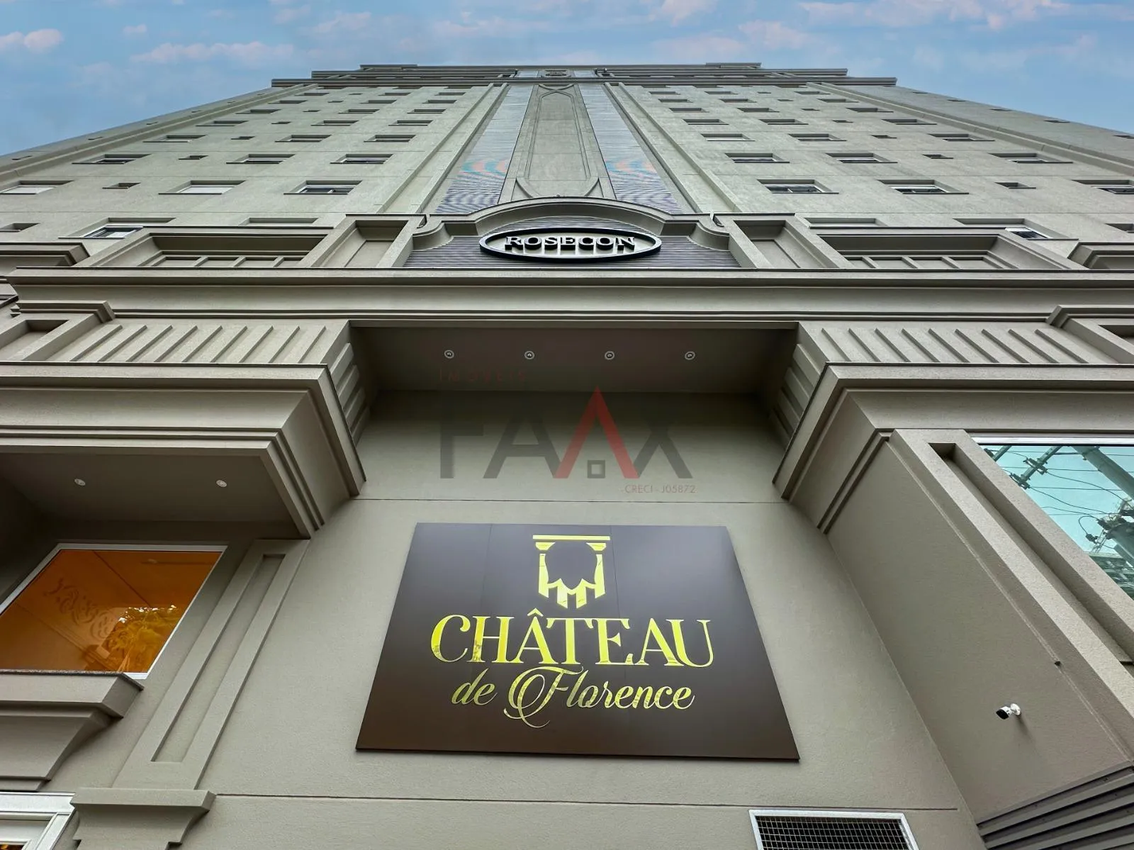 Foto do imóvel Château de Florence Apartamentos à Beira-Mar em Itapema - Conforto e Elegância
