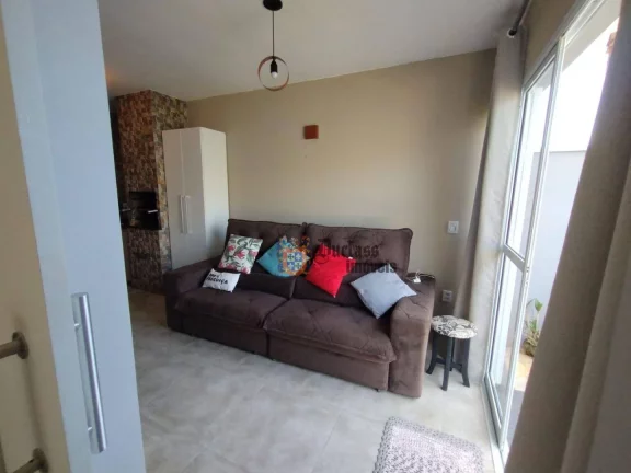 Imagem Casa com 3 dormitórios à venda, 110 m² por R$ 750.000,00 - Jardim Estância Brasil - Atibaia/SP