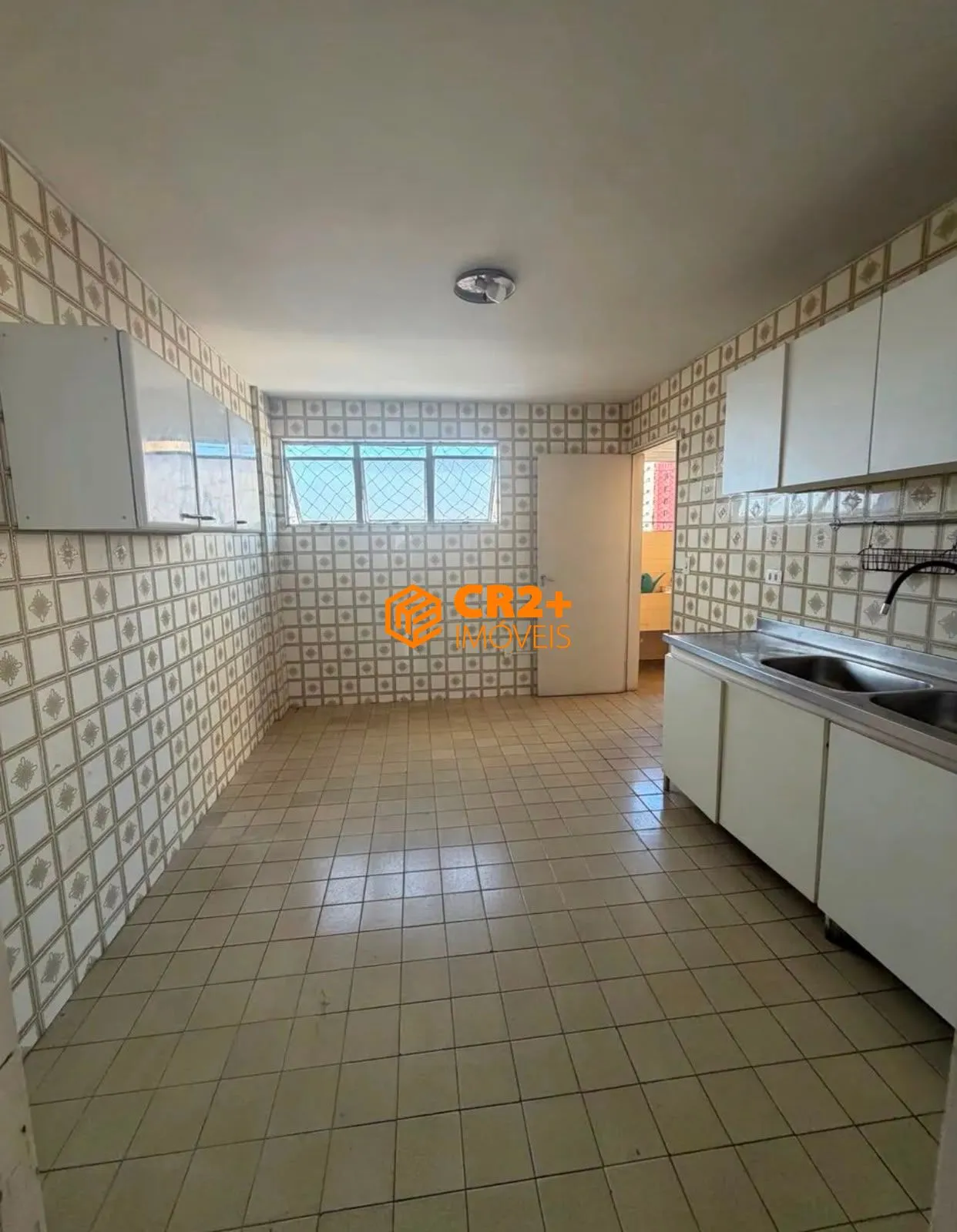 Imagem Vendo apartamento de 132m2 no espinheiro
