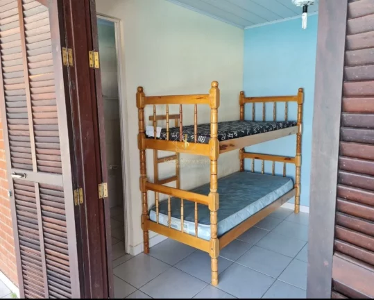 Imagem Casa com piscina grande para venda em Guaratuba!!!!!!!! Venha conferir!!