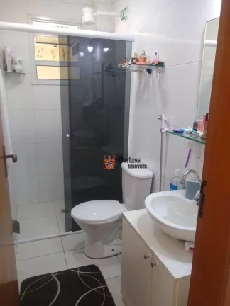 Imagem Apartamento com 2 dormitórios à venda, 72 m² por R$ 450.000 - Guilhermina - Praia Grande/SP