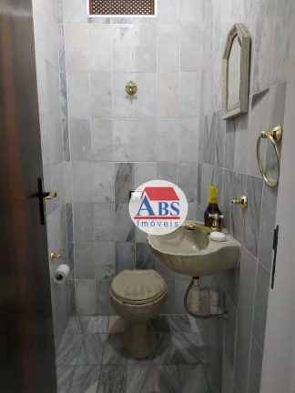 Imagem Apartamento com 2 dormitórios à venda, 87 m² por R$ 422.000 - Boqueirão - Santos/SP a uma quadra da praia