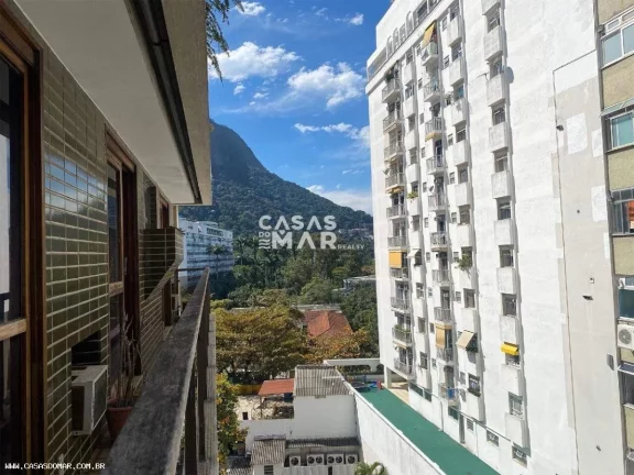 Imagem Apartamento de luxo com vista para o mar no Jardim Botânico, Rio de Janeiro - 3 quartos, 1 suíte, 3 banheiros, 2 vagas de garagem, 123 m² de área.